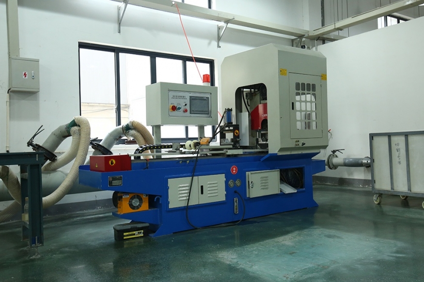 生(sheng)産設(she)備